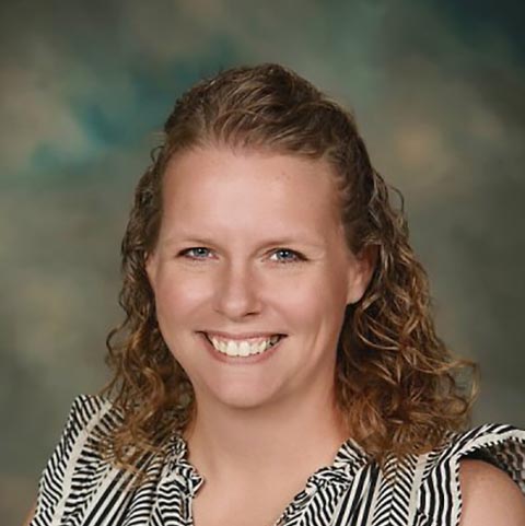 Image of Katie Siverly, Custodial/Paraprofessional at Damiansville Elementary